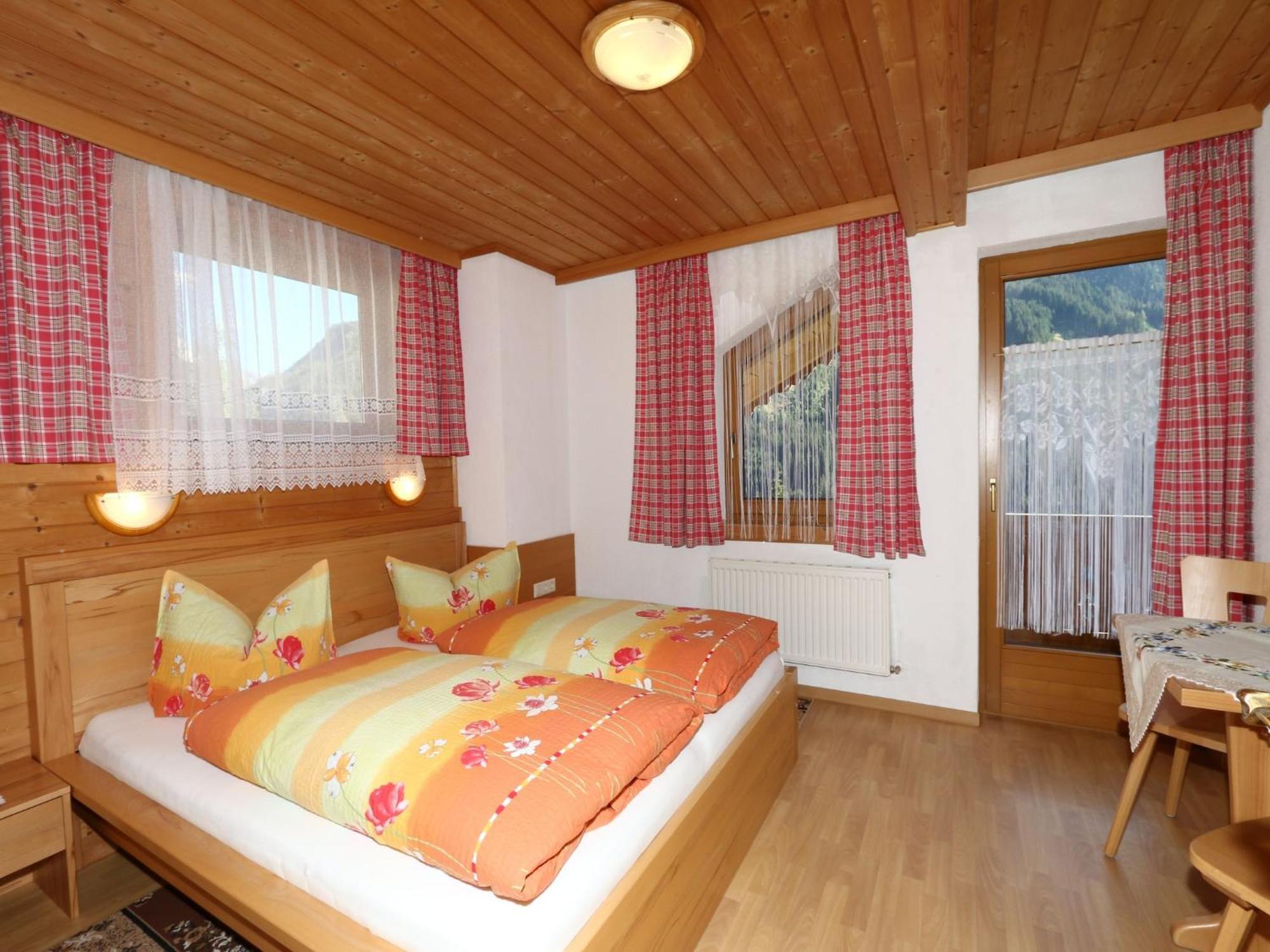 Apartment In Mayrhofen With A Balcony Экстерьер фото